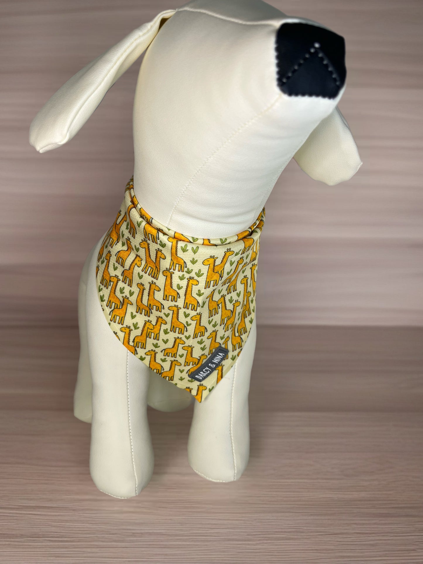 Bandana Safari Giraffe - Darcy & Nina