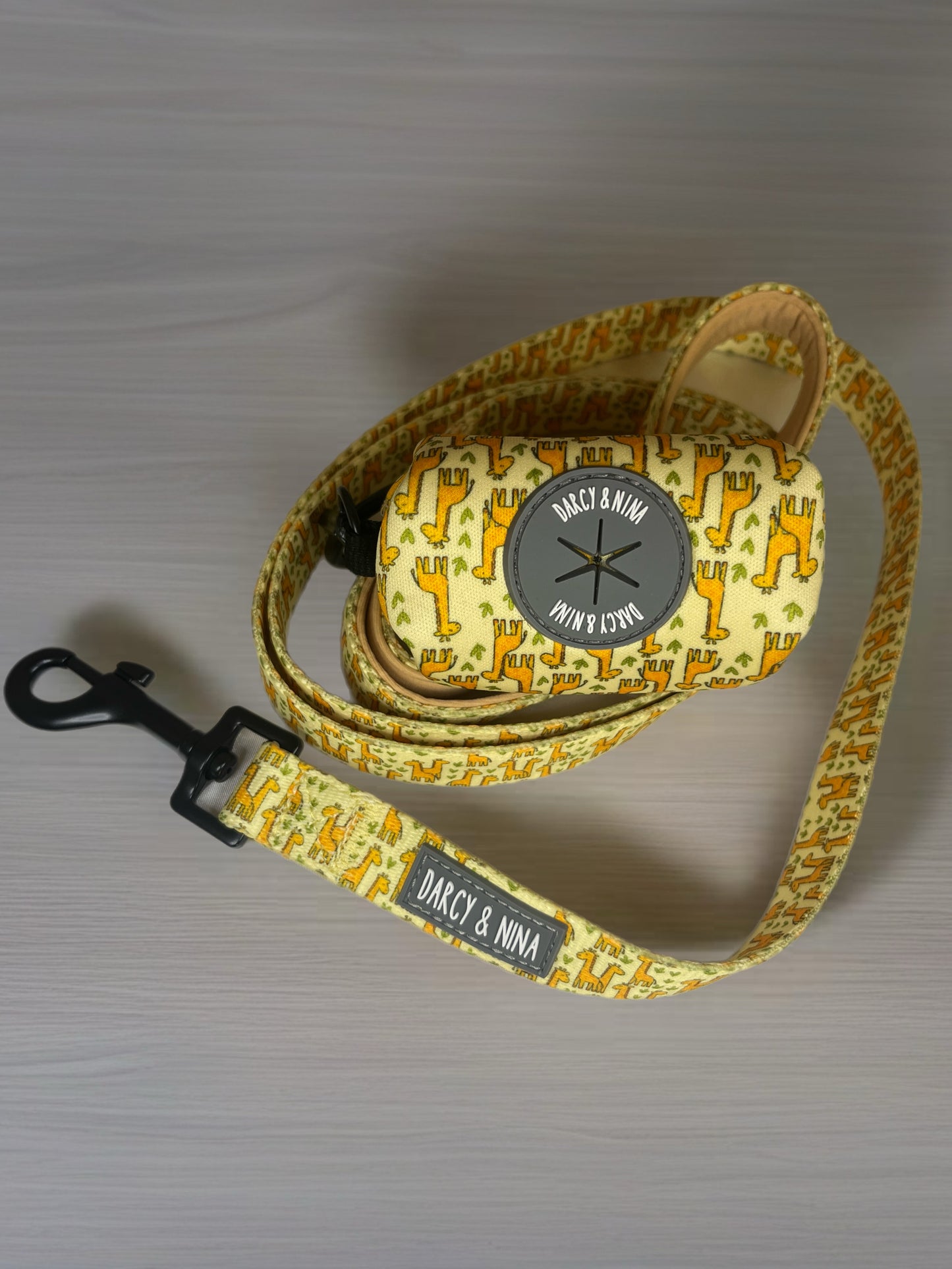 Portabolsas Safari Giraffe - Darcy & Nina